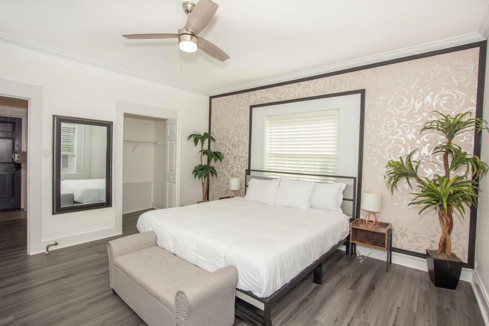 Modern Westshore Tampa Exterior foto